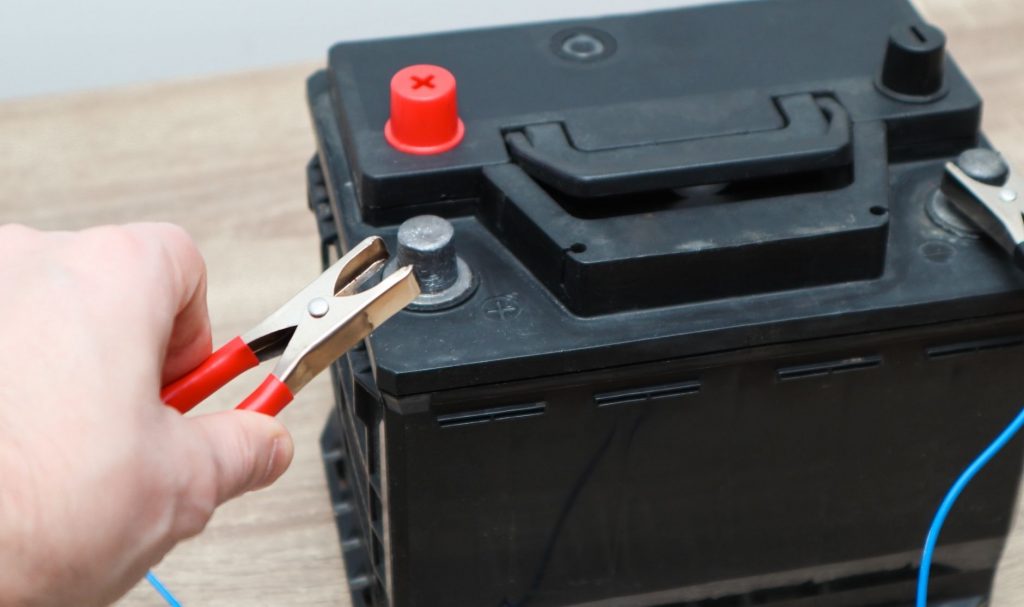 Car Batteries 101_ Lead-Acid Vs. Lithium-Ion